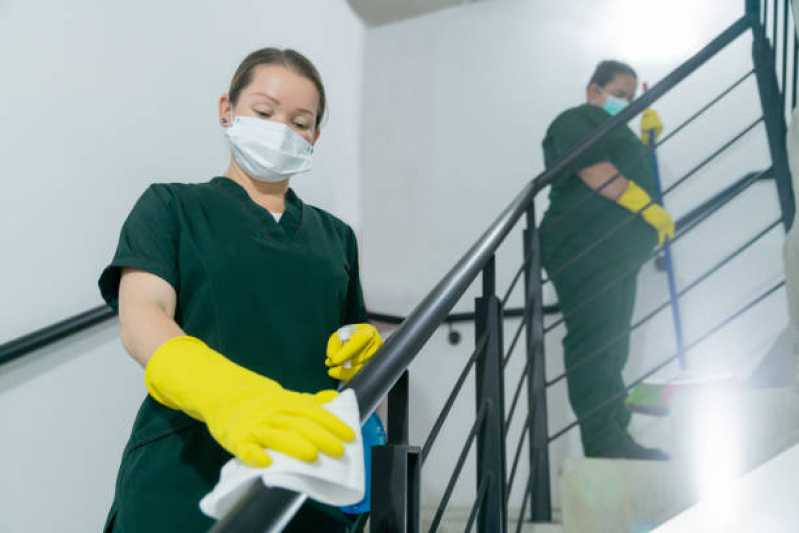 Uniforme de Limpeza Hospitalar Valores Champagnat - Uniforme para Limpeza Hospitalar
